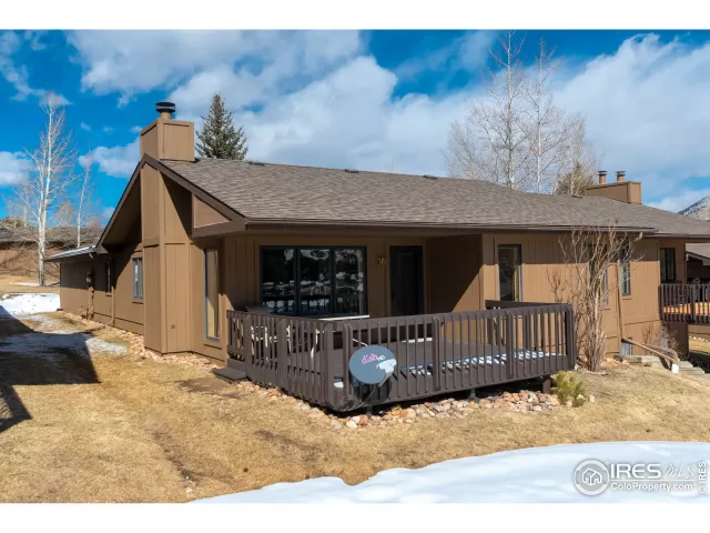 MLS: 961044 Condo For Sale