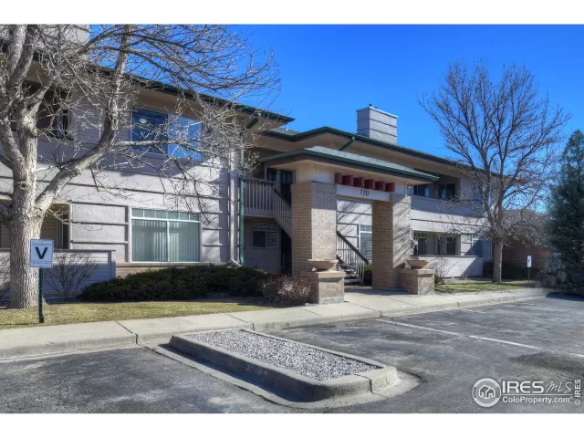 MLS: 961135 Condo For Sale