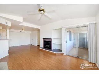 Photo #2: 961135 Listing