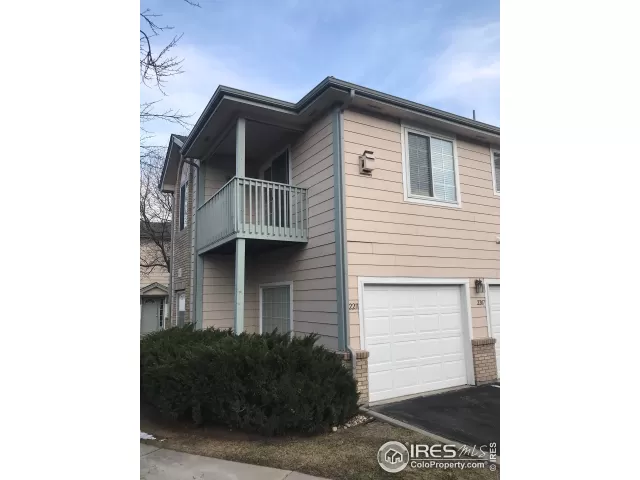 MLS: 961142 Condo For Sale