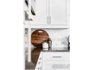 Photo #4: 961232 Listing