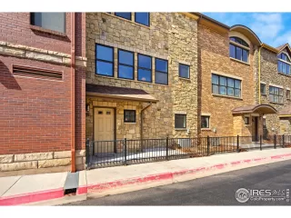 Photo #1: 961234 Listing