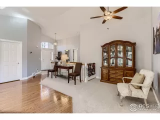 Photo #2: 961235 Listing