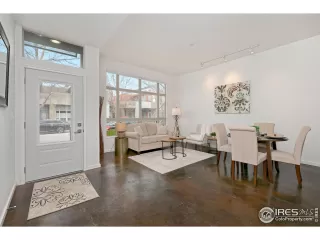 Photo #6: 961340 Listing 