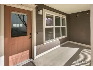 Photo #5: 961411 Listing