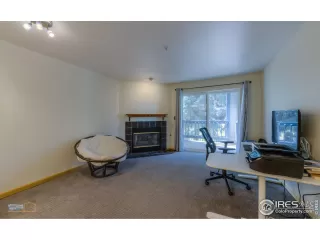 Photo #4: 961414 Listing