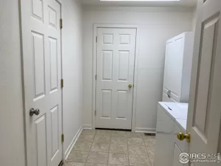 Photo #6: 961452 Listing