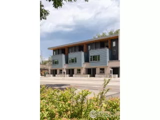 Photo #3: 961454 Listing