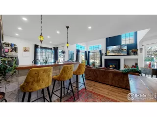 Photo #4: 961478 Listing