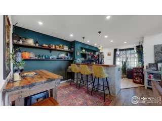 Photo #5: 961478 Listing