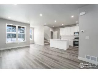 Photo #3: 961485 Listing