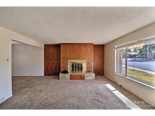 Photo #5: 961489 Listing