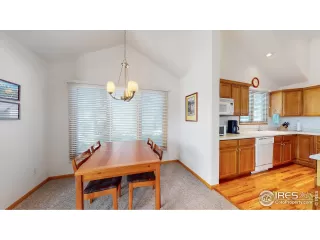 Photo #5: 961671 Listing