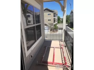 Photo #5: 961690 Listing