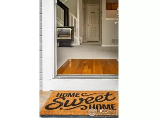 Photo #4: 961719 Listing