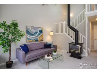 Photo #5: 961719 Listing