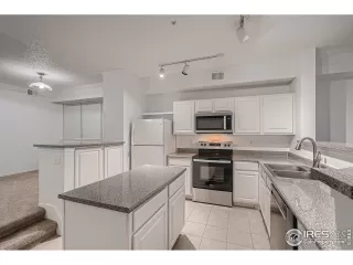 Photo #6: 961722 Listing