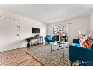 Photo #3: 961750 Listing