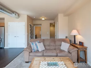 Photo #5: 961780 Listing 