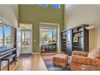 Photo #4: 961783 Listing