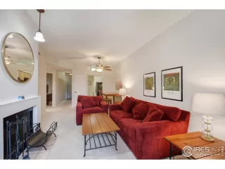 Photo #4: 961784 Listing