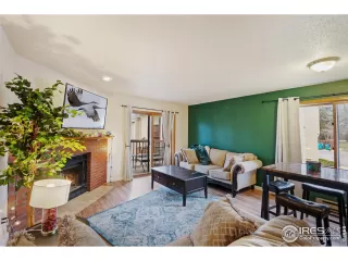 Photo #4: 961807 Listing