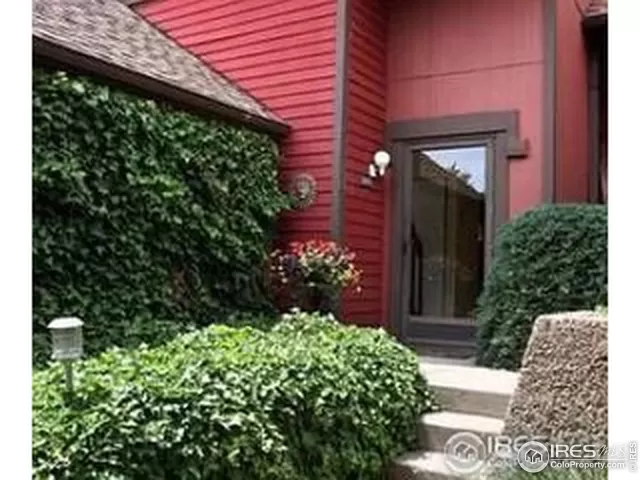 MLS: 961847 Condo For Sale
