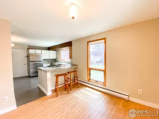 Photo #6: 961847 Listing 