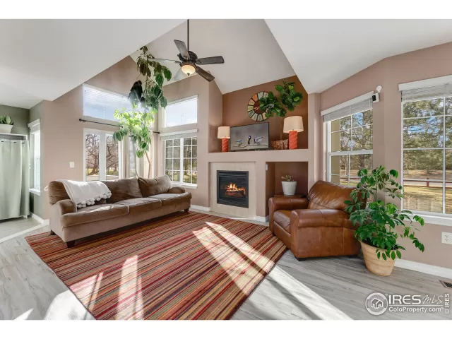 MLS: 961878 Condo For Sale