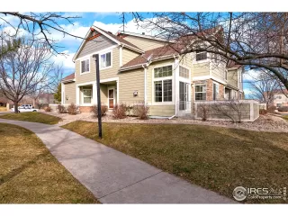 Photo #5: 961878 Listing