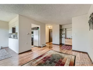 Photo #2: 962003 Listing