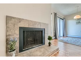 Photo #3: 962003 Listing