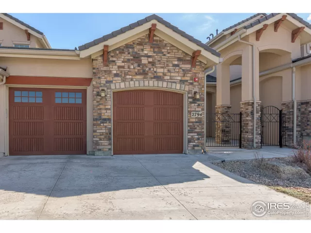 MLS: 962047 Condo For Sale