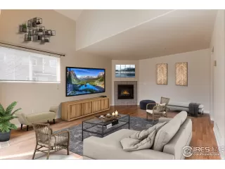 Photo #4: 962154 Listing