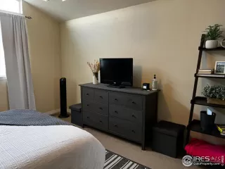 Photo #3: 962165 Listing