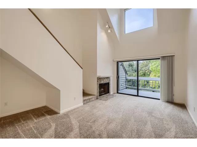 MLS: 9622056 Condo For Sale