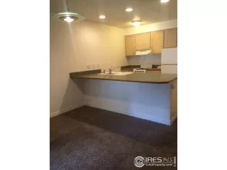 Photo #2: 962276 Listing