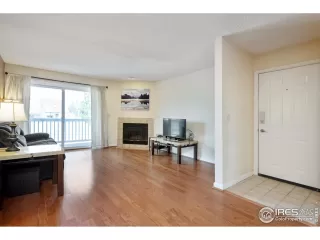 Photo #5: 962279 Listing