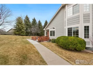 Photo #2: 962284 Listing