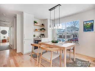 Photo #3: 962286 Listing