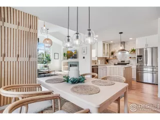 Photo #5: 962286 Listing