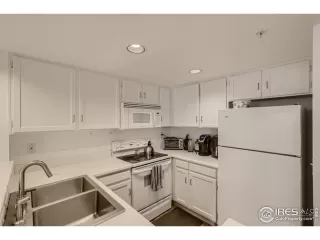 Photo #4: 962323 Listing