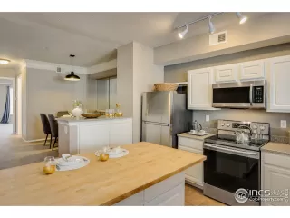 Photo #5: 962339 Listing