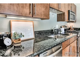 Photo #5: 962404 Listing