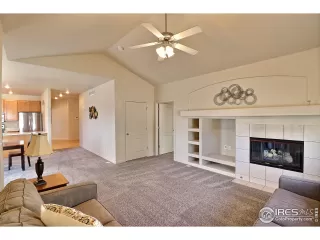 Photo #4: 962433 Listing