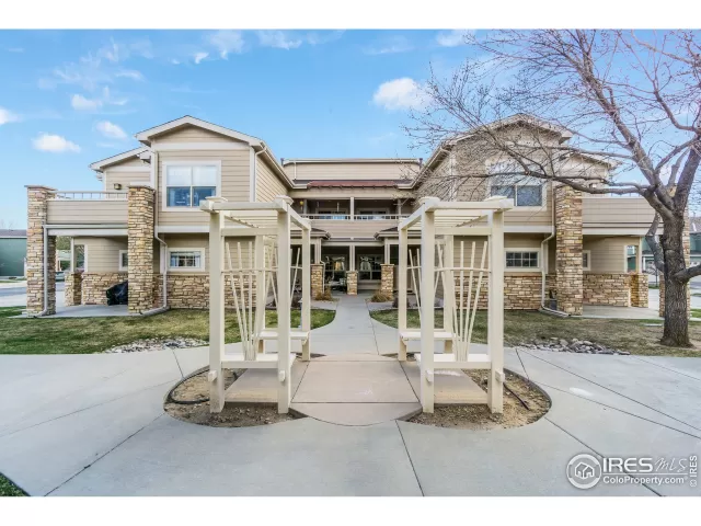 MLS: 962436 Condo For Sale