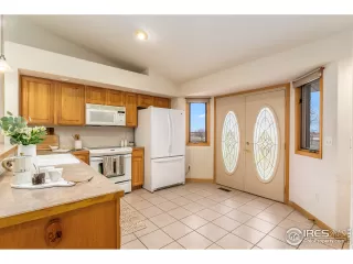 Photo #6: 962438 Listing 