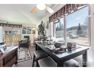 Photo #5: 962442 Listing