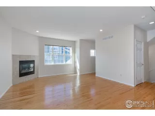 Photo #1: 962472 Listing