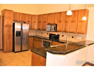 Photo #6: 962521 Listing